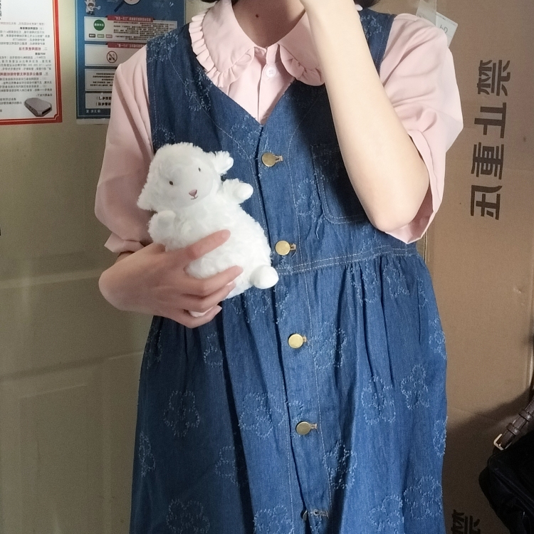 爱吃馒头-云南省·昆明市·嵩明县--日常 某红薯 抖音 微博都打卡
偏瘦,大学生在校时间悠闲,
希望可以有寄拍,服饰,配饰类都可