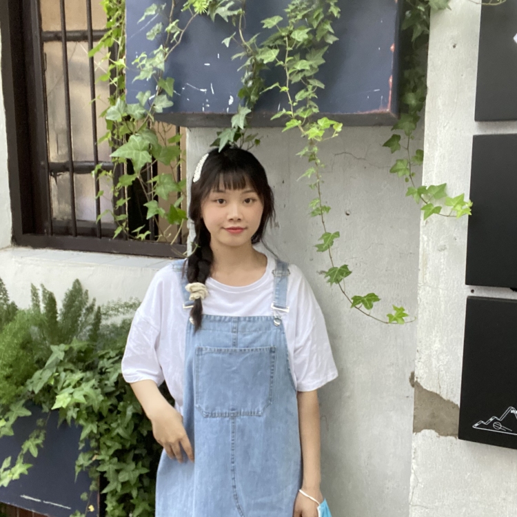 wuli花蛋🌸-重庆市·重庆市·渝北区-抖音-可以接服装,服饰等,喜欢拍照,愿意把产品最好的展示出来。我的要求也不高,有一点money就行,当然赠送东西也可以!