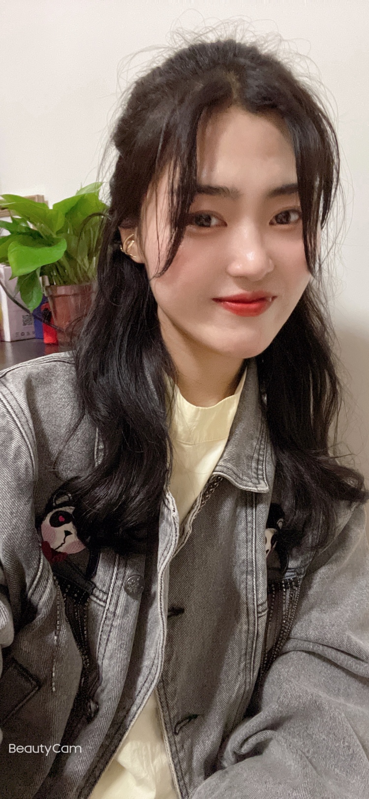 枝影🌱-河南省·南阳市·唐河县--身高172cm,体重115斤,常年保持健身,接寄拍单范围:买家秀、种草带货,商品详情页寄拍等