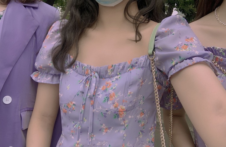 趣味小陈.-浙江省·金华市·义乌市-抖音-可以拍买家秀，身高165体重95 可以拍多种风格的衣服穿搭，可以拍口红试色 可以拍手部照片