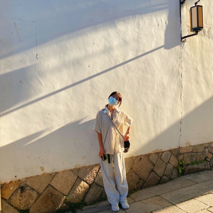 pipi-福建省·莆田市·荔城区-抖音|快手|某红薯-寄拍、买家秀、 小饰品、 ‮妆化‬品、衣帽鞋、 送拍可以免费，什么风格都可以
年龄：18
身高：168
体重：45
业余时会拿相机到处拍照