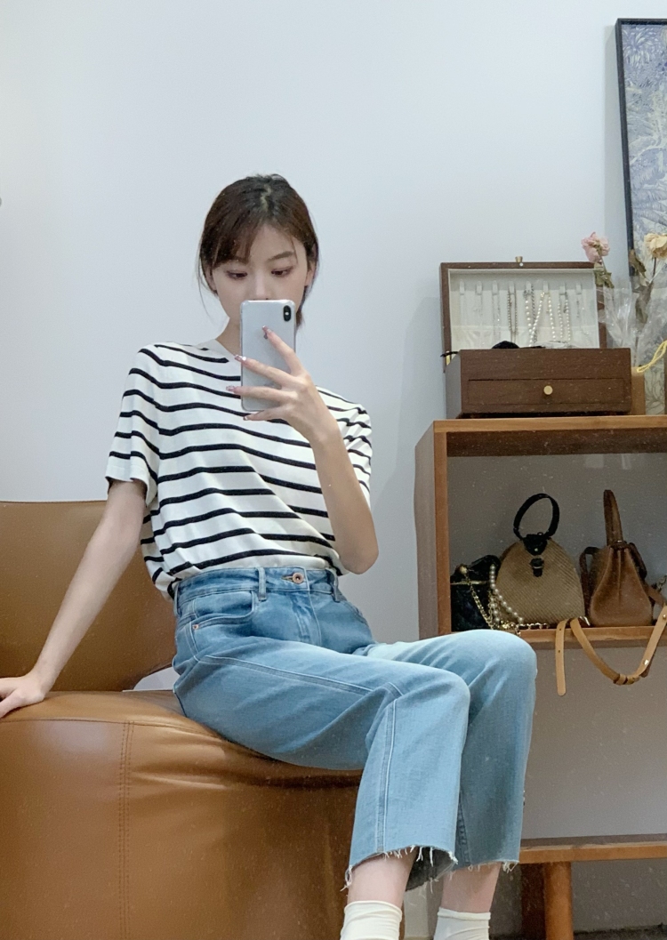 丫丫呀-浙江省·杭州市·上城区--身高165 90斤 寄拍 淘宝
风格不限衣服包包都🉑️
会拍照 会修图