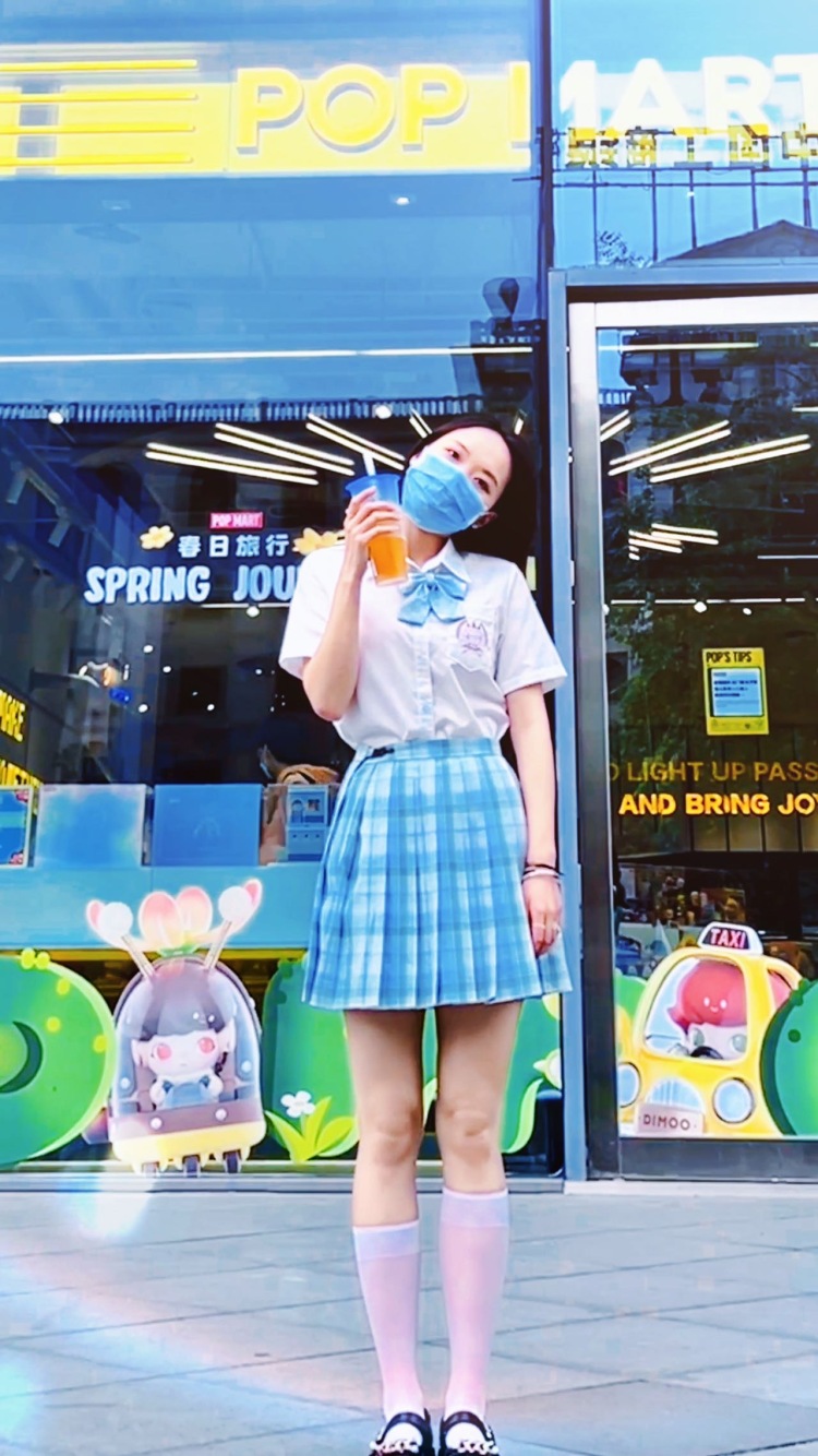 美好邮递员 💵 💵-江苏省·镇江市·京口区-抖音,微博-职业大四毕业生,8月准备入职,接单范围:探店打卡,寄拍模特,免费试用,平面模特兼职,种草带货
