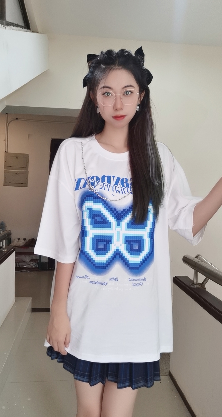 小熊软糖-海南省·海口市·美兰区-某红薯-小红薯达人，擅长分享图文推广，短视频推广，可置换，也可寄拍，可接买家秀，配合度高，好沟通。