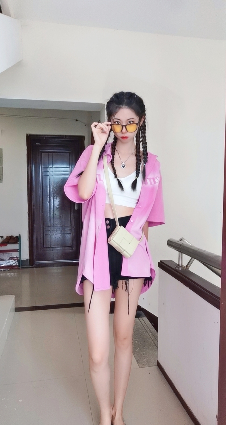 小熊软糖-海南省·海口市·美兰区-某红薯-小红薯达人，擅长分享图文推广，短视频推广，可置换，也可寄拍，可接买家秀，配合度高，好沟通。