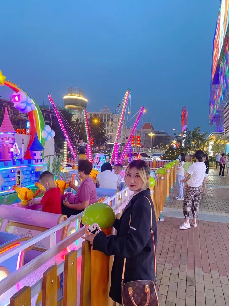 自然醒.🧸-北京市·北京市·密云区--时间自由随时接单 风格多变
身高160体重898
喜欢拍照会p图 精修
接网拍寄拍模特 ,淘宝买家秀