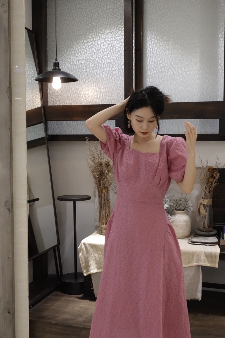 Na🌸个姑娘-浙江省·杭州市·上城区--一个喜欢拍照的90后女孩,擅长轻熟风,淑女风,甜美风,文艺风,偏气质类型的