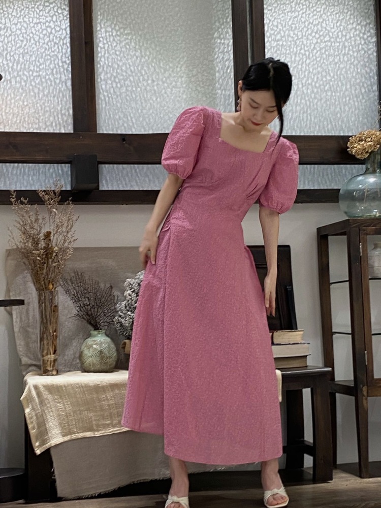 Na🌸个姑娘-浙江省·杭州市·上城区--一个喜欢拍照的90后女孩,擅长轻熟风,淑女风,甜美风,文艺风,偏气质类型的