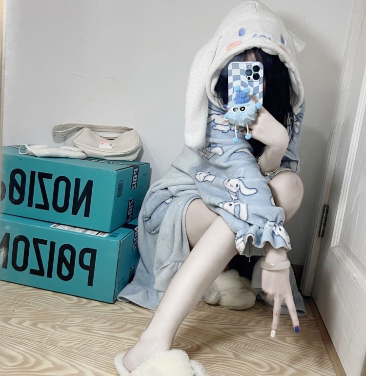 别扯我头发.-江苏省·南通市·通州区-抖音-大家好!
可接:买家秀,免费试用,开箱测评。
穿衣类型:甜美 清纯
会p图 有审美 新手
年龄:18
身高:162CM
体重:47KG