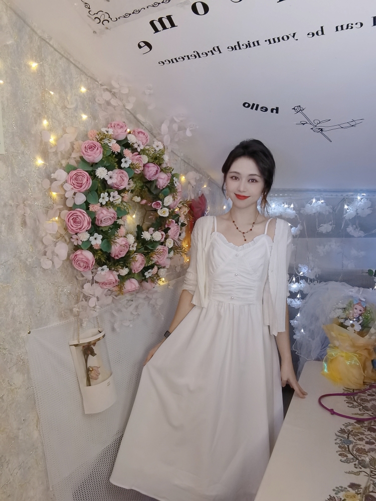 Nady .-新疆维吾尔自治区·喀什地区·喀什市--接寄拍  
身高165 体重98
皮肤白
淘宝 拼多多 都可
