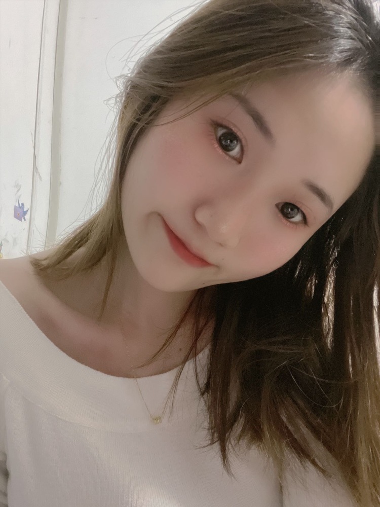 fairy-c-上海市·上海市·闵行区-抖音 微博-买家秀（可接服装、美妆、食品）开箱测评 （服装、美妆、食品、生活用品等）擅长短视频剪辑