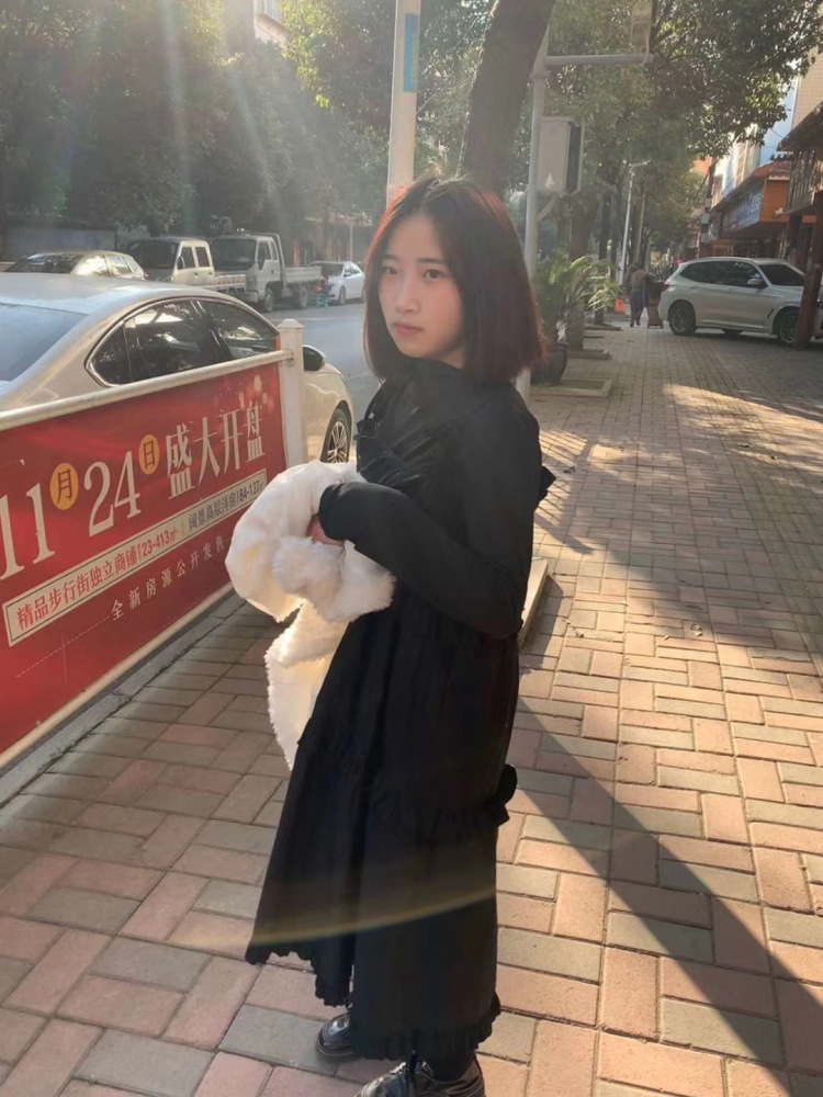 小提提-安徽省·滁州市·明光市-快手，抖音，某红薯-本人是一个不拖延，认真，仔细对待一件小事，也有好耐心，和时间做好一个小小的事