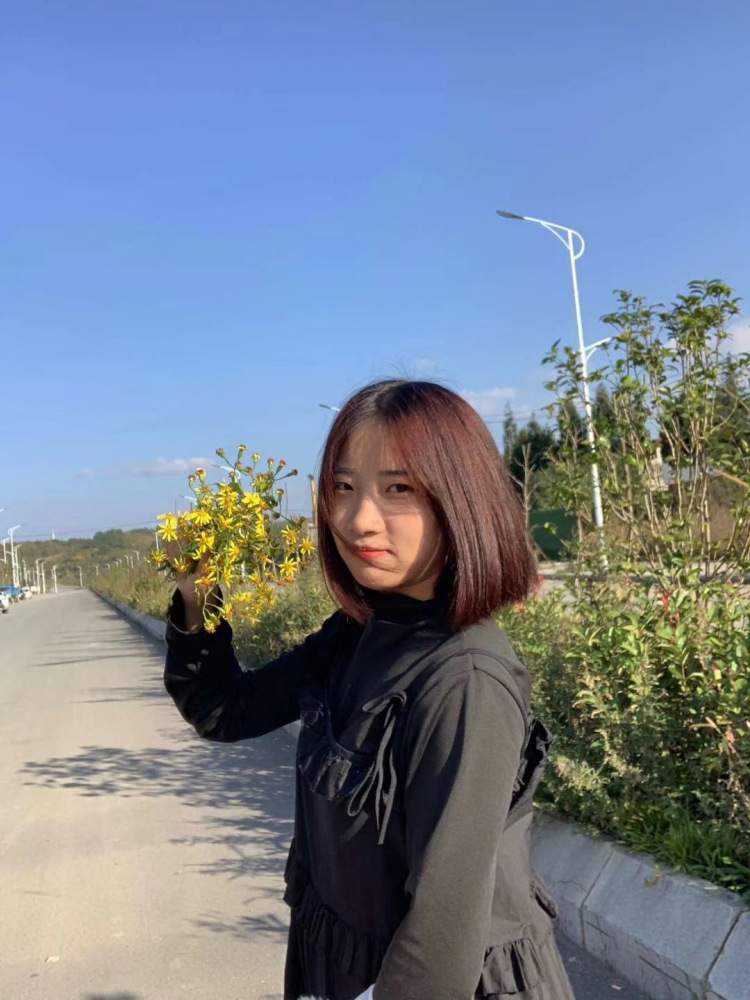 小提提-安徽省·滁州市·明光市-快手，抖音，某红薯-本人是一个不拖延，认真，仔细对待一件小事，也有好耐心，和时间做好一个小小的事
