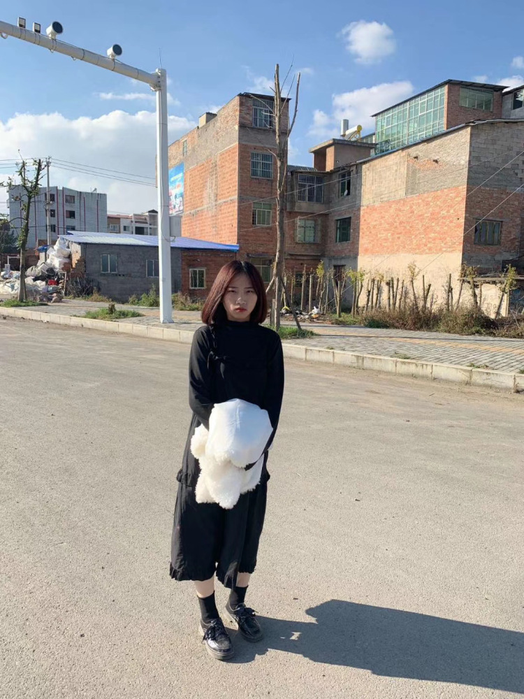 小提提-安徽省·滁州市·明光市-快手，抖音，某红薯-本人是一个不拖延，认真，仔细对待一件小事，也有好耐心，和时间做好一个小小的事