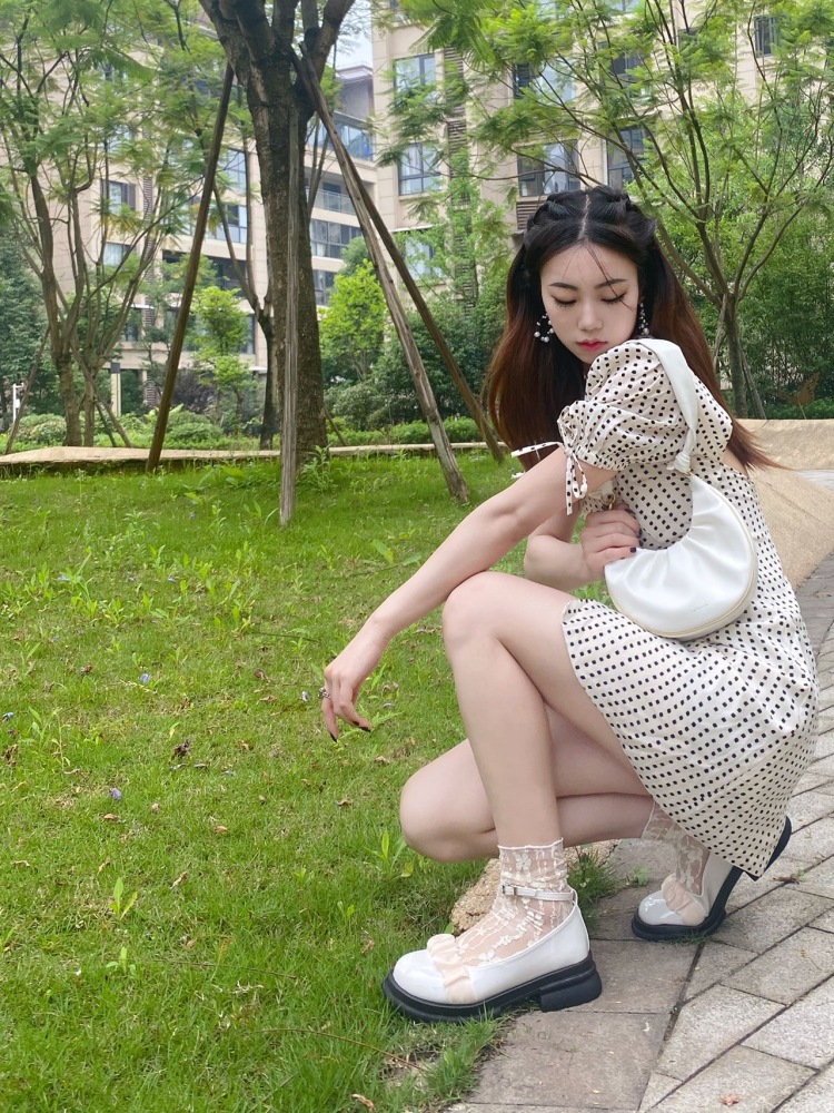 七仔-Ragdoll-四川省·乐山市·峨眉山市--新人
接买家秀 寄拍模特 探店打卡 开箱测评  免费试用  种草笔记📒都可以
体重：98
身份：素人
年龄：24
坐标：四川乐山
身份：网红带货
身高：165Cm