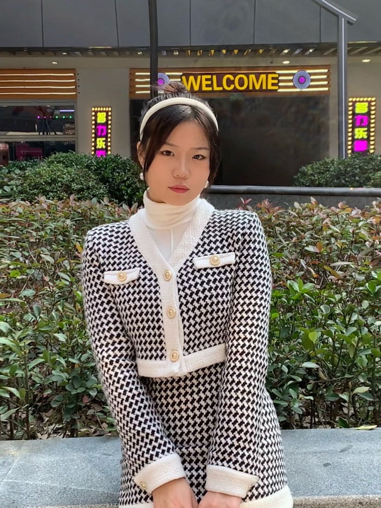 --浙江省·湖州市·安吉县-抖音,小红薯-会拍照修图,价格可商量,可接寄拍,出图快,价格可商量,身材匀称,可驾驭各种风格
