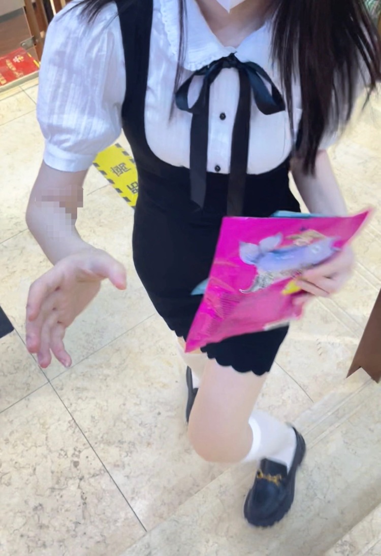 🌸ིྀ-江苏省·徐州市·睢宁县-抖音-会拍照 会p图 穿搭拍照都可以 喜欢穿搭和拍照 希望找到靠谱的商家合作 谢谢