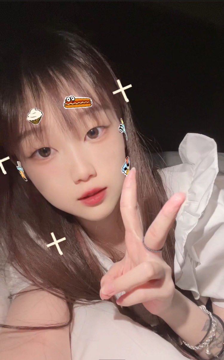 :-浙江省·丽水市·龙泉市--身高156,体重80,喜欢拍照,什么都可接,买家秀等等,出图快,会P图,努力做到最好