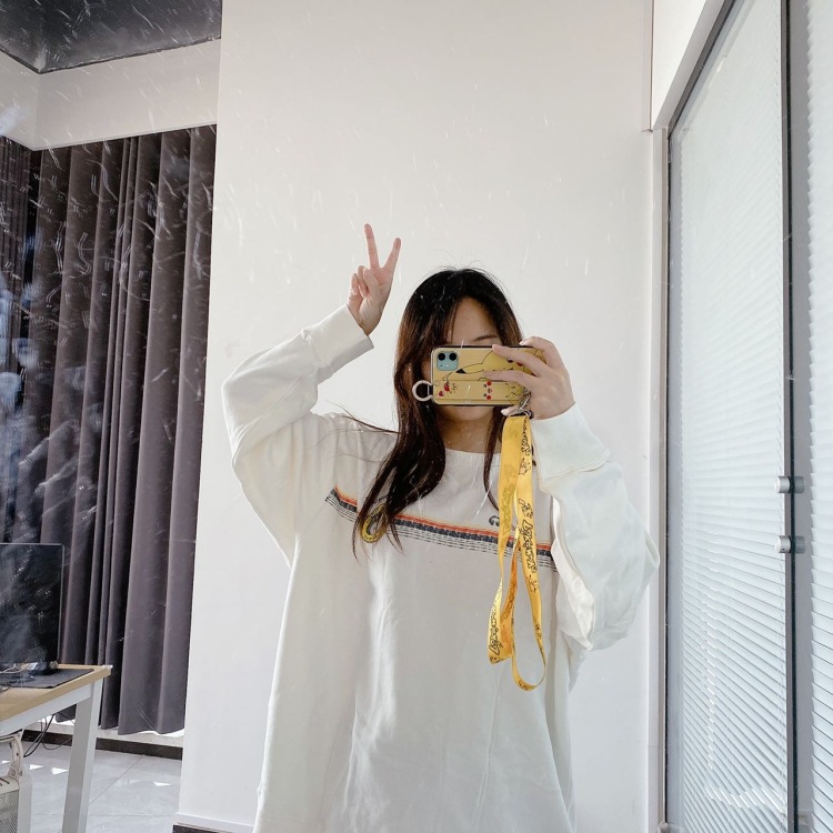 多想在平庸的世界拥抱你-河北省·沧州市·新华区--做过娱乐主播,想合作女装,寄拍模特。风格可可爱,可飒。望有合作
