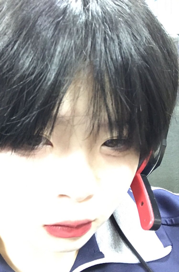 离-四川省·成都市·新都区-快手-希望能尽快接单接单接单!!!平时喜欢拍照,在校学生,费用可以商议