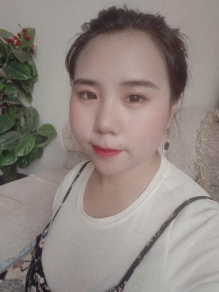 金金💕-河南省·新乡市·原阳县-抖音,快手,某红薯-接大码女装寄拍,身高165cm,体重165斤,出图快,做事认真,会p图,可推广,可长期合作,非诚勿扰