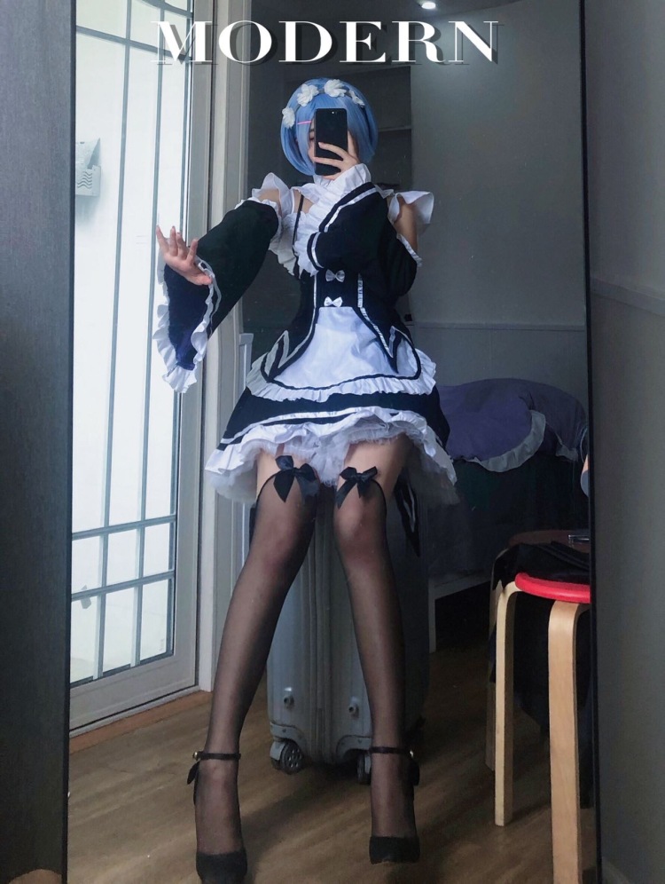 宝宝-四川省·广安市·岳池县--接寄拍 jk 常服 cos服 瞳模 老板们可以看看,多多照顾一下,出图快 自已会修图