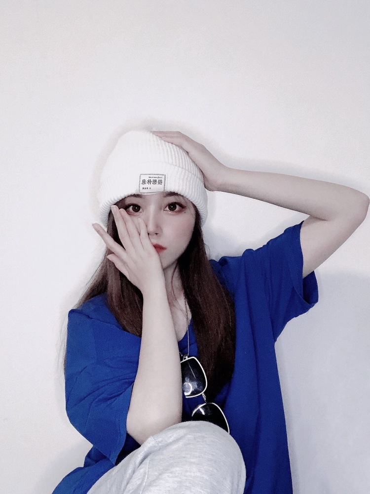 喵老大😼-安徽省·合肥市·包河区-某红薯 抖音-165 95斤的98年女孩 在线蹲商家 
平时酷爱拍照和p图 出片率满高的
穿搭风格多变 都可以拍
静物也可以，学过一段时间摄影