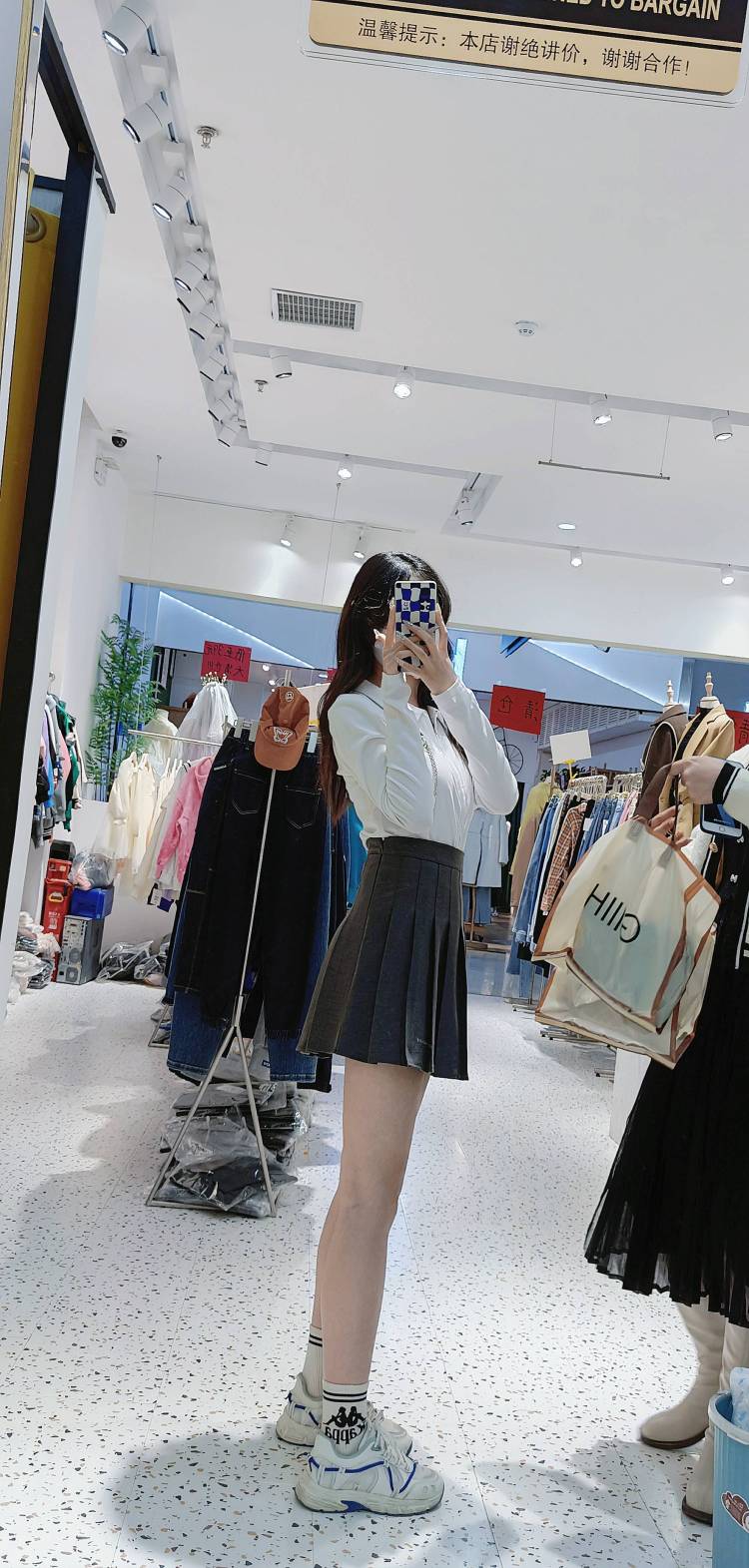赏味期限-广东省·惠州市·惠阳区--买家秀 平面模特兼职 社交媒体种草都可以 我很喜欢拍照 多多指教！！