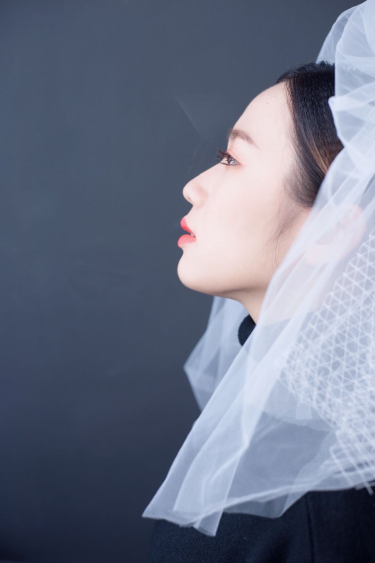 👑女王-广西壮族自治区·北海市·合浦县--本人已做网拍模特5年,风格多,可用相机拍摄,可直播带货,也可开箱评测,会修图,会化妆,认真出图。