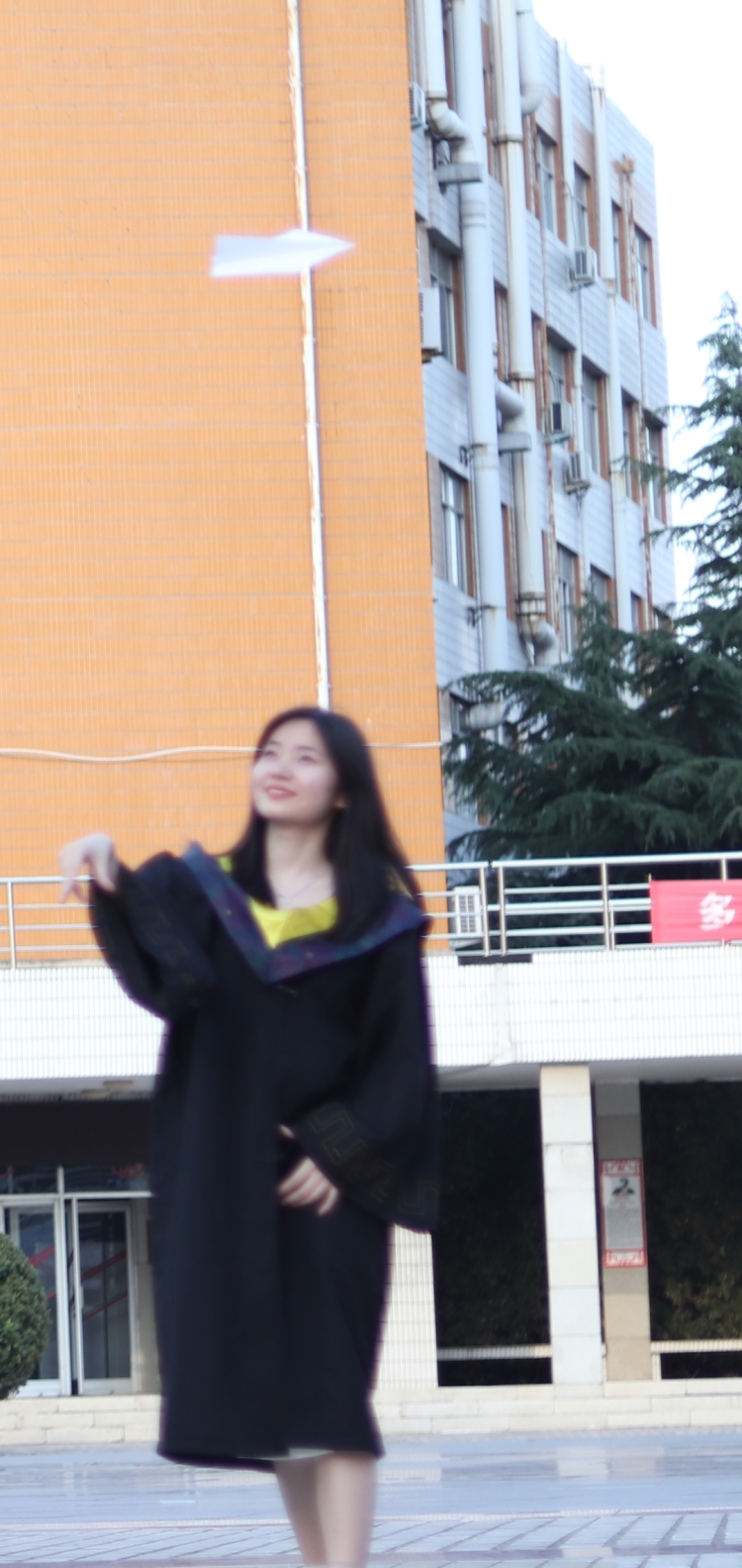 鱼没有脚-河南省·新乡市·长垣市-百家号 微博 抖音-接寄拍,擅长修图,短视频制作,本人穿衣风格多样,也期待下一个风格的自己,也可手模,拒绝无聊。
身高160体重92。
期待与您合作!