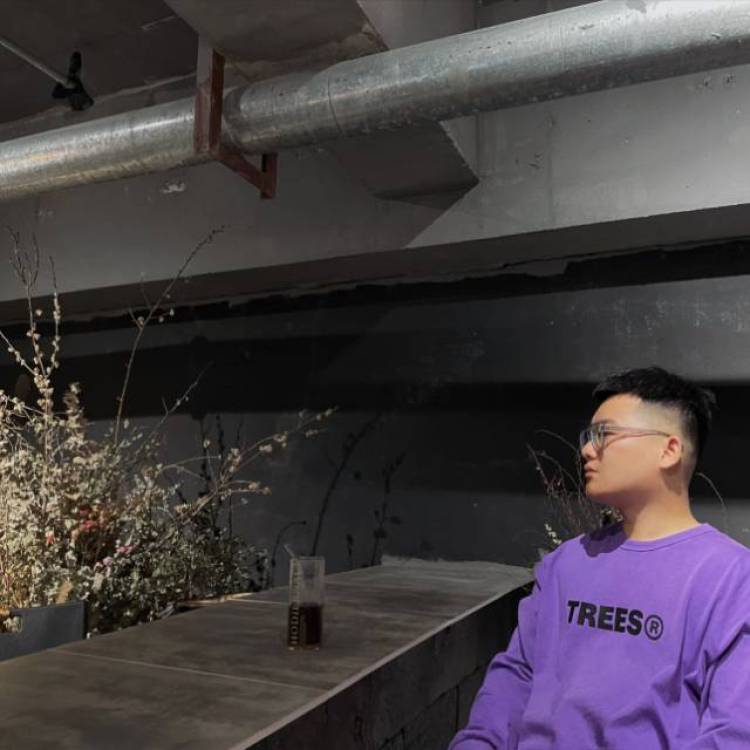 ᴅɪɴɢ-辽宁省·盘锦市·大洼区--想接些拍穿搭寄拍的单子,热爱穿搭,喜欢拍照,对寄拍认真。精修图 高效高