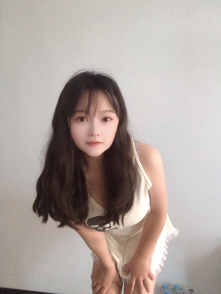 Innnn-河南省·郑州市·惠济区-抖音-买家秀 探店都可以 刚开始接触这个行业 希望大家能够给我一点机会 让我尝试一下