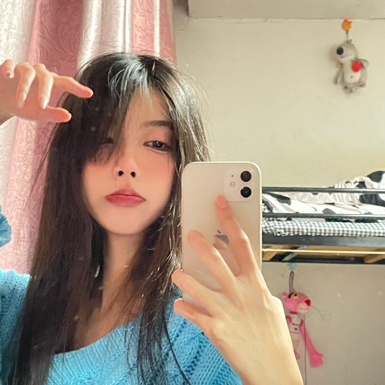 反话大王-浙江省·杭州市·余杭区-抖音快手-接买家秀 寄拍 送拍
身高:170cm
体重:43kg
大学生 绘画摄影会修图 接买家秀 寄拍 送拍
首饰 衣服 裤子 鞋子均可