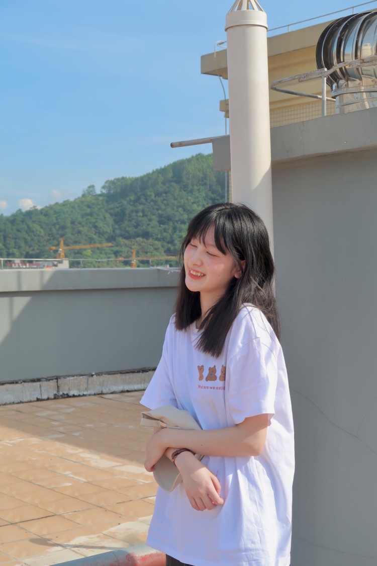 橙子-福建省·宁德市·福安市-某红薯-美术生 专业画画 很会拍照
身高168 体重49
希望接一写买家秀的单子 寄拍啥的
可以接衣服包包鞋子首饰等等
某红薯种草推荐