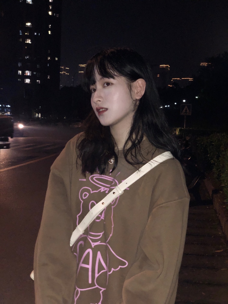 橙子-福建省·宁德市·福安市-某红薯-美术生 专业画画 很会拍照
身高168 体重49
希望接一写买家秀的单子 寄拍啥的
可以接衣服包包鞋子首饰等等
某红薯种草推荐