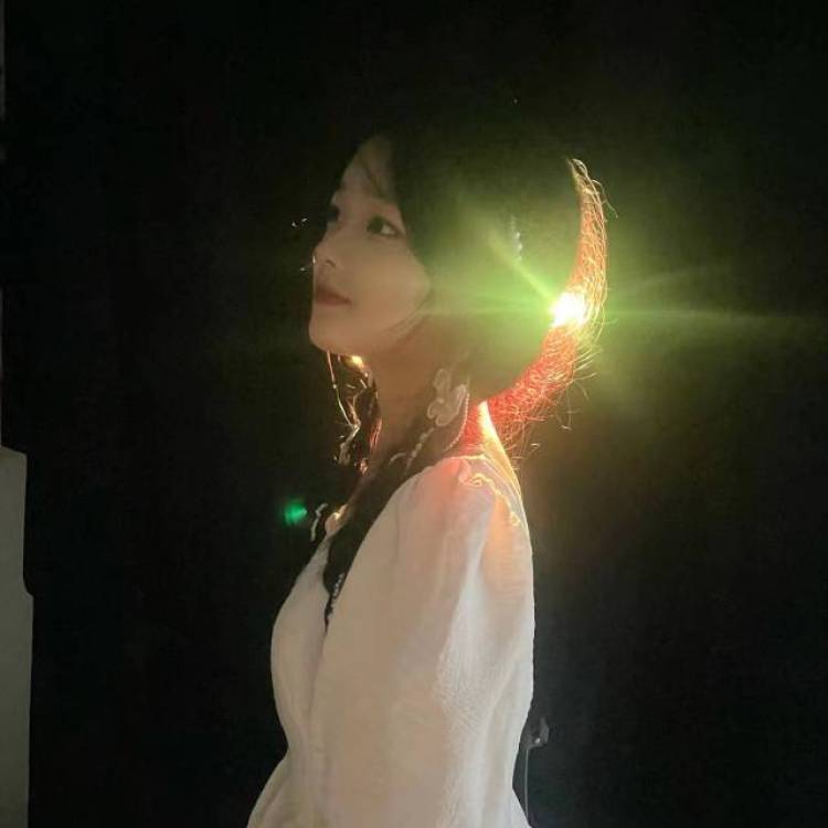 三三-河南省·洛阳市·孟津县--喜欢拍照，p图，剪辑，接寄拍，买家秀，风格多样，身高155，体重86，快来合作吧，出片快。