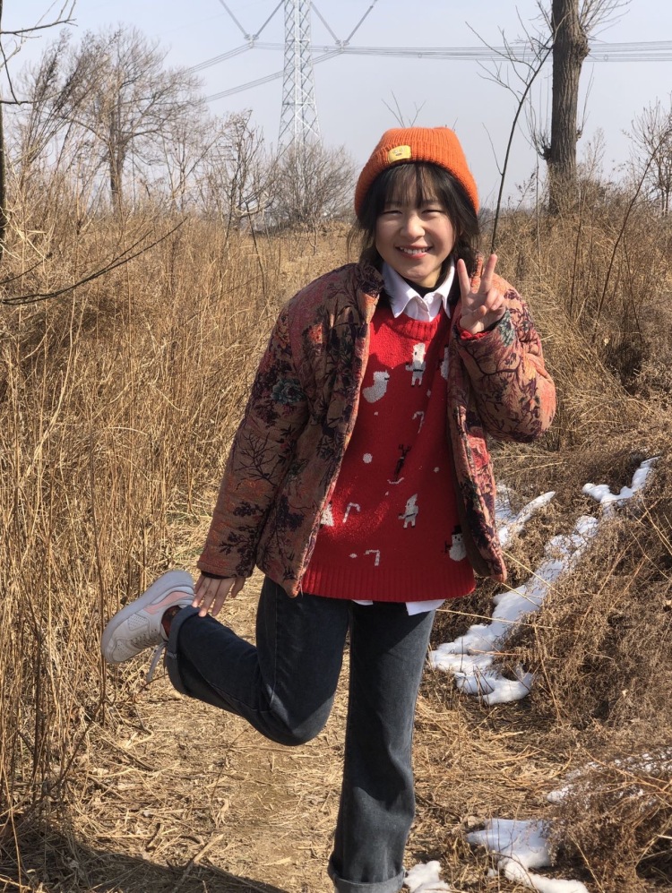 如果李易峰不爱我-陕西省·渭南市·富平县-抖音-19岁 身高155 体重95 微胖 特长是善于观察 喜欢拍照 在读大学生 喜欢李易峰 梦想是成为经纪人  接单：买家秀 种草带货 开箱测评 免费试用