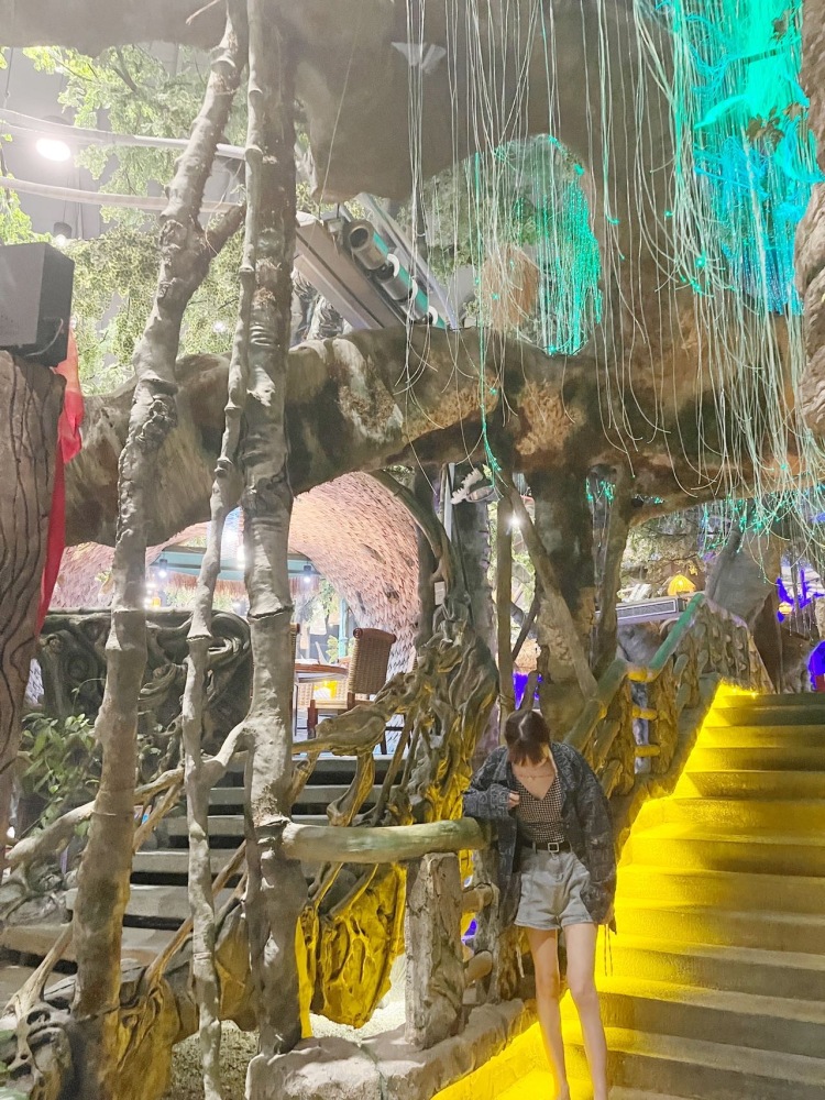 给我o泡-江苏省·苏州市·昆山市-快手-身高161 ，体重83斤
可接淘宝服装、饰品等接拍 、寄拍拍摄。可接妆面模特。有经验