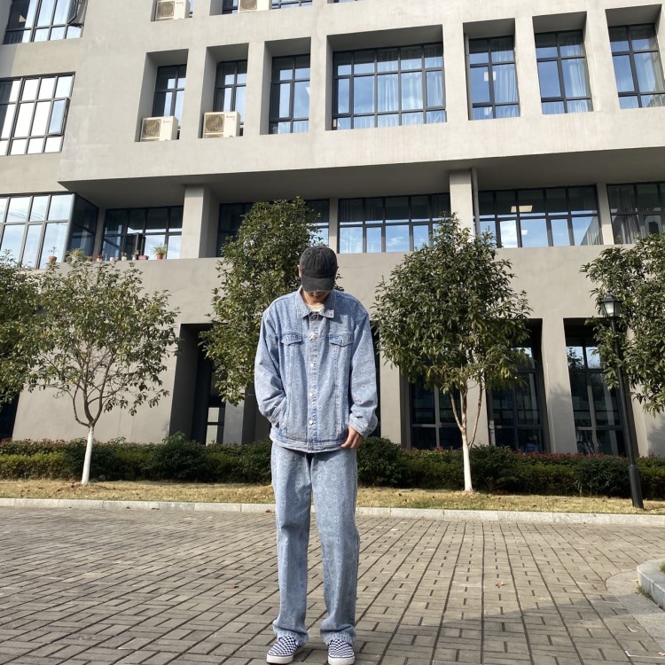 朝-江西省·吉安市·吉安县-抖音-坐标江西吉安 男 1.75 65kg 网拍模特 出图快 会p图和制作视频 求接单