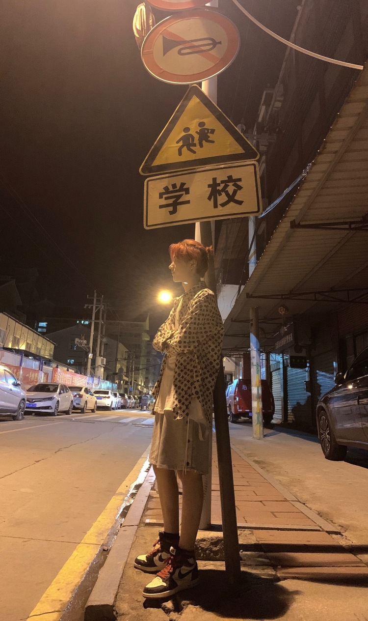渝渝-福建省·厦门市·集美区--可接寄拍 约拍 会修图 会拍照 可尝试各种风格 身高174 体重53kg 期待与您的合作