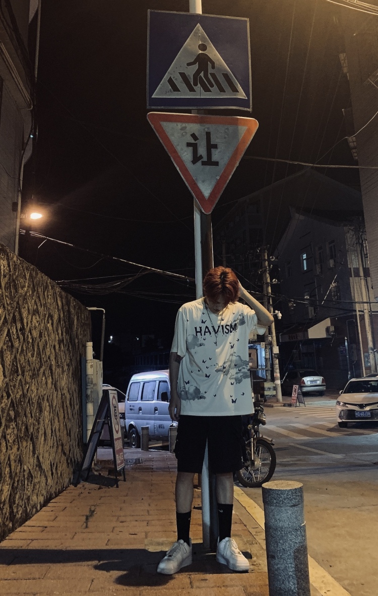 渝渝-福建省·厦门市·集美区--可接寄拍 约拍 会修图 会拍照 可尝试各种风格 身高174 体重53kg 期待与您的合作
