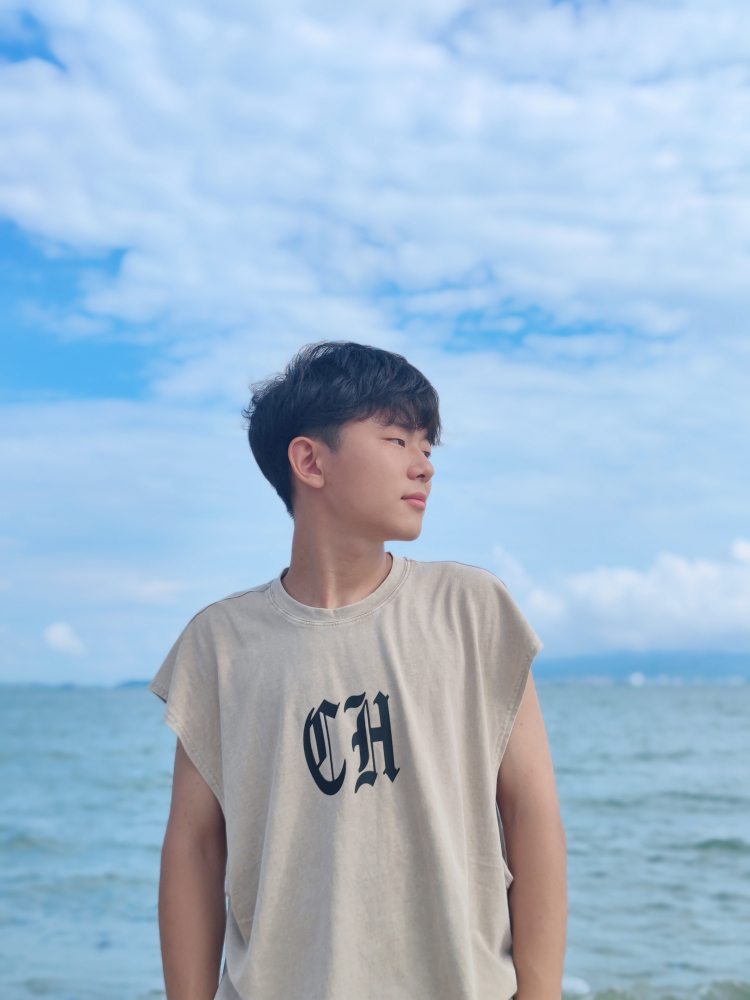 Rachael-福建省·厦门市·海沧区--平常喜欢拍照,喜欢分享美好事物。会拍照,会剪辑,可接寄拍,品牌推广,模特兼职等,衣服帽子,日常生活用品都🉑️。