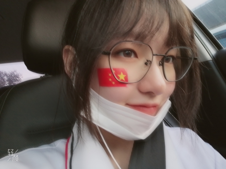 叶絮-山东省·烟台市·莱山区-抖音微博B站某红薯-喜欢拍照 会p图 可以驾驭各种风格
接寄拍,衣服鞋子饰品等等都可以