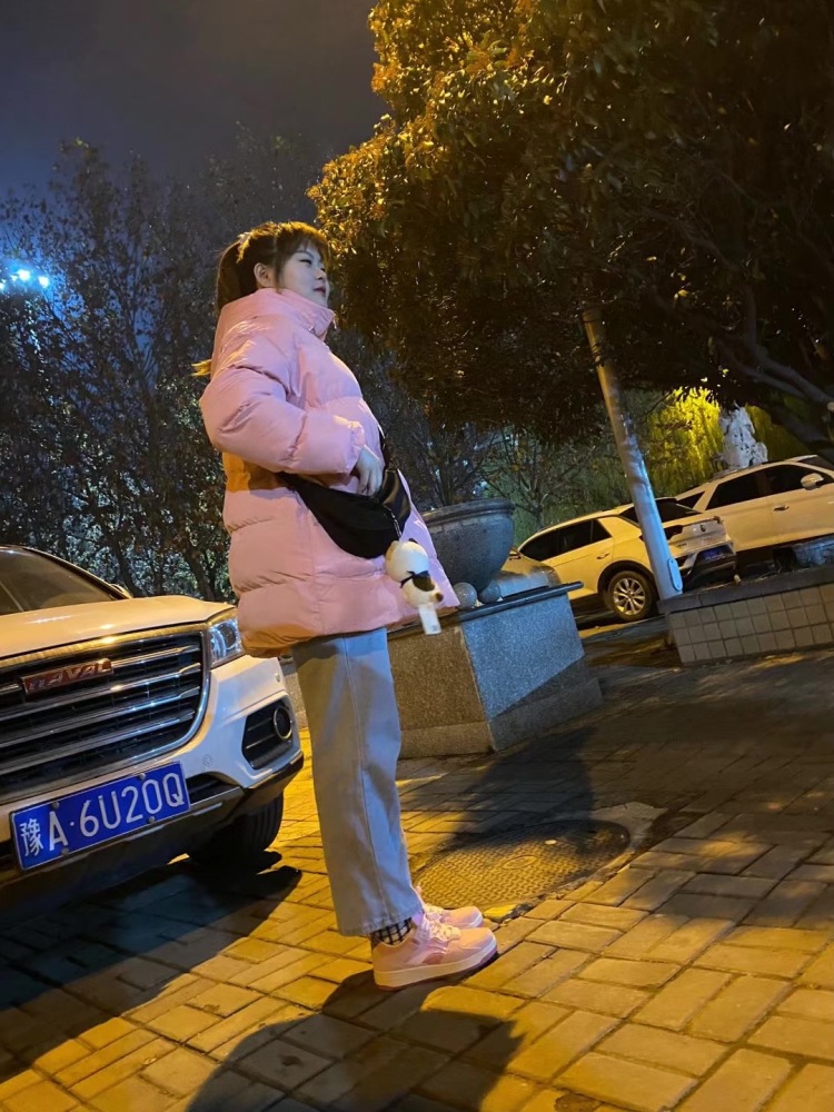 牛奶佳佳糖-河南省·驻马店市·驿城区-抖音-接买家秀 开箱测评 寄拍  送拍 
饰品 包包 衣服 都可以
身高170体重71
适合韩系 甜美 甜酷 淑女