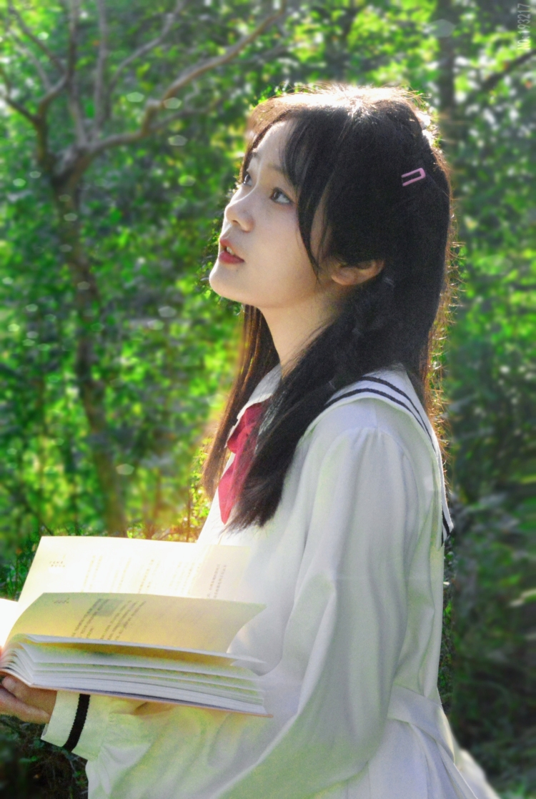听🍃-浙江省·宁波市·余姚市--可以叫我小满
互勉写真模特一枚,接寄拍,一单100左右,会修图,返图超快!下面是一些写真和日常照~(日常照都是自己拍自己修的,图片是本人!)有拍照经验,很开心可以一起合作呀!