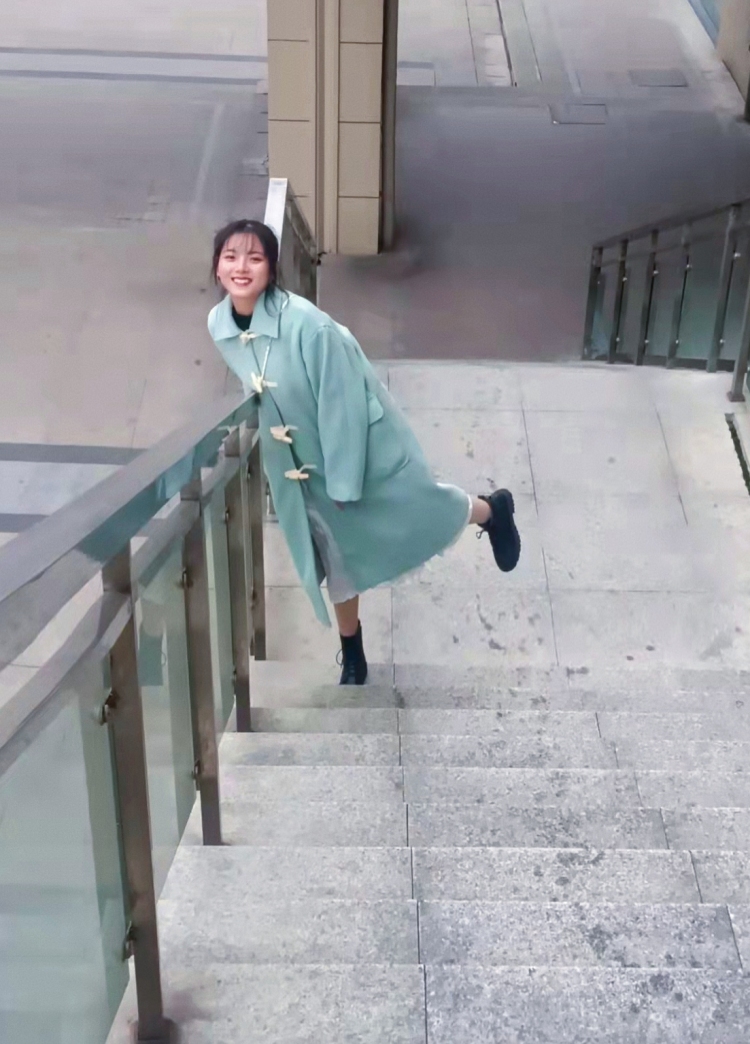楠楠-江苏省·苏州市·常熟市-某红薯,b站-会化妆会拍照会P图(服装饰品都可)
接受买家秀,种草带货开箱测评免费试用都可,具体可协商,尽量满足要求