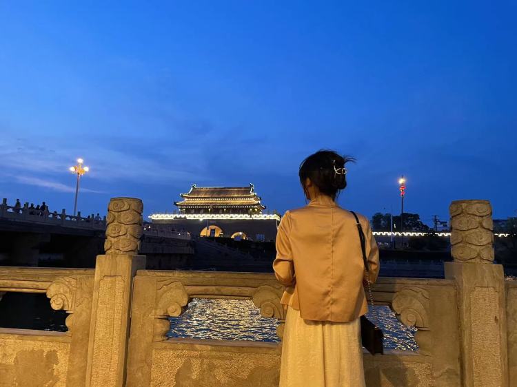 楠楠-江苏省·苏州市·常熟市-某红薯,b站-会化妆会拍照会P图(服装饰品都可)
接受买家秀,种草带货开箱测评免费试用都可,具体可协商,尽量满足要求
