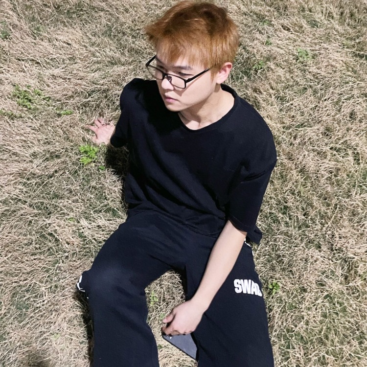 欧尼蒋-河南省·周口市·淮阳区--接寄拍 快速出图
手机片 相机片
身高183 体重130 身材较好
(骗子勿扰)