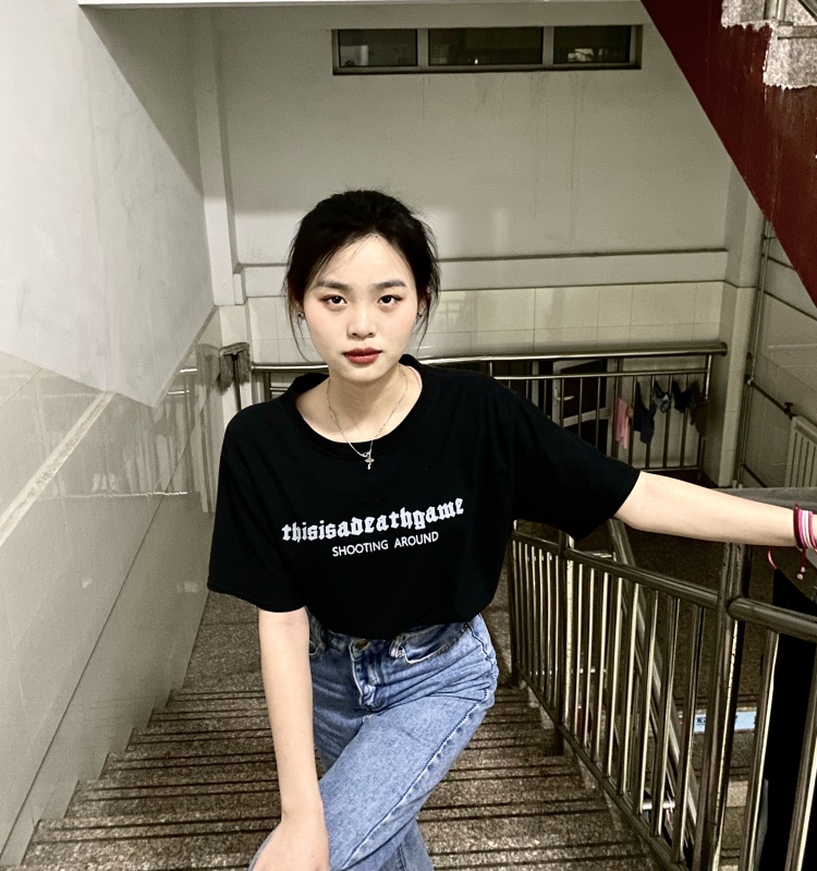 肖肖.-山东省·潍坊市·潍城区--我的兴趣拍照
长期接单服饰 包包 饰品 美妆 鞋子都可以 可以拍出美美的照片 会P图
身高158体重85