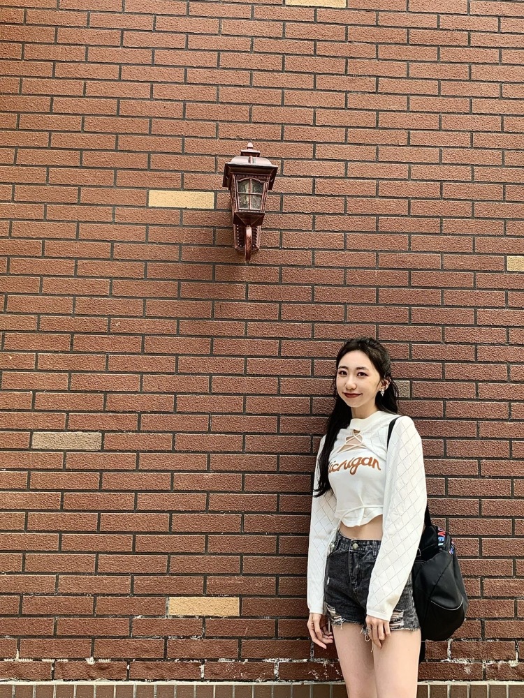 咩咕咪同学-山西省·太原市·小店区-微博 b站 小红-特长 舞蹈绘画古筝
接单 淘宝拼多多寄拍送拍均可
短视频舞蹈 vlog视频创作
各种风格均可